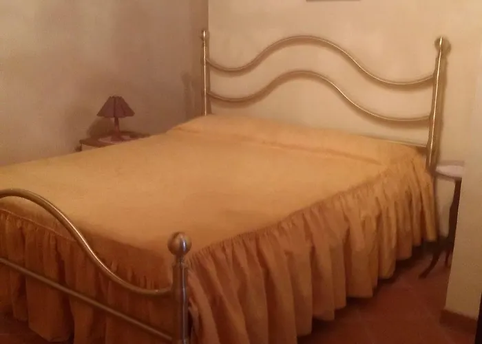 Azzurre Beb Bed & Breakfast 3*